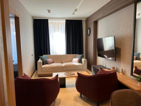 Select Woodside Residence & Spa